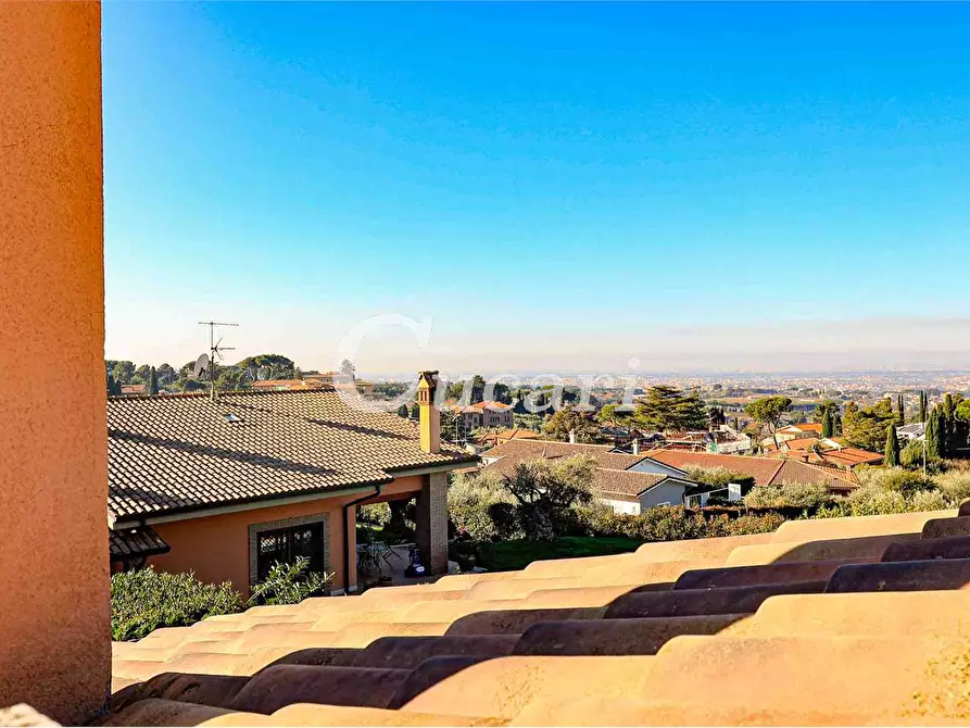 Immagine 44 di Casa bifamiliare in vendita  in Via Enrico Fermi a Frascati