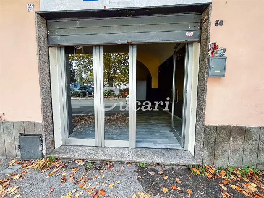 Immagine 17 di Negozio in affitto  in viale emilia romagna a Genzano Di Roma