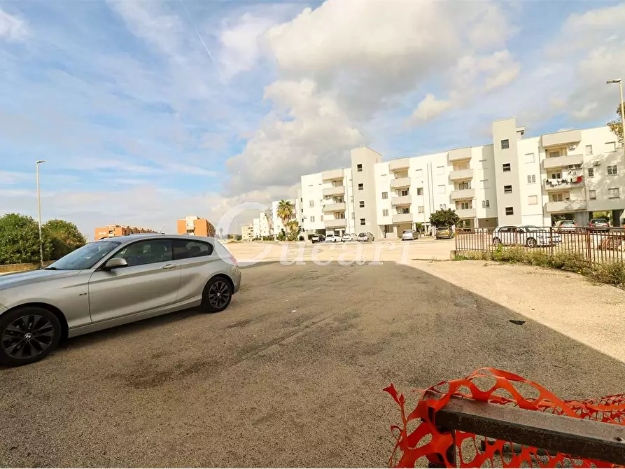 Immagine 15 di Garage in vendita  in largo dei germani a Ardea