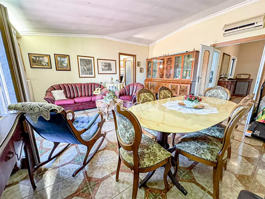 Immagine 20 di Quadrilocale in vendita  in VIA CERZETO a Roma