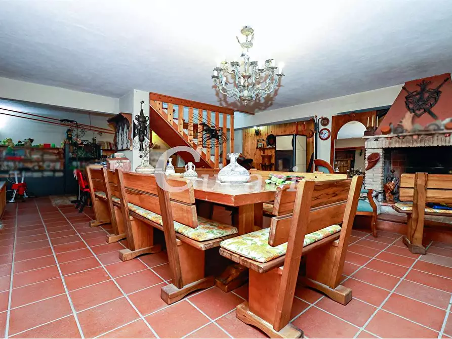 Immagine 60 di Villa in vendita  in viale tevere a Ardea