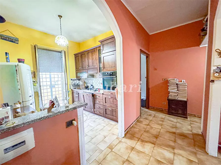 Immagine 28 di Trilocale in vendita  in via castelbellinio a Roma