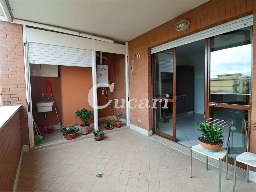 Immagine 20 di Bilocale in vendita  in Via Poseidone a Roma