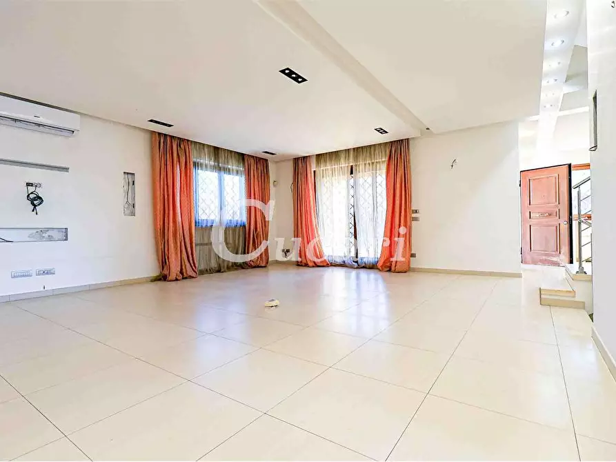 Immagine 11 di Casa bifamiliare in vendita  in Via Enrico Fermi a Frascati