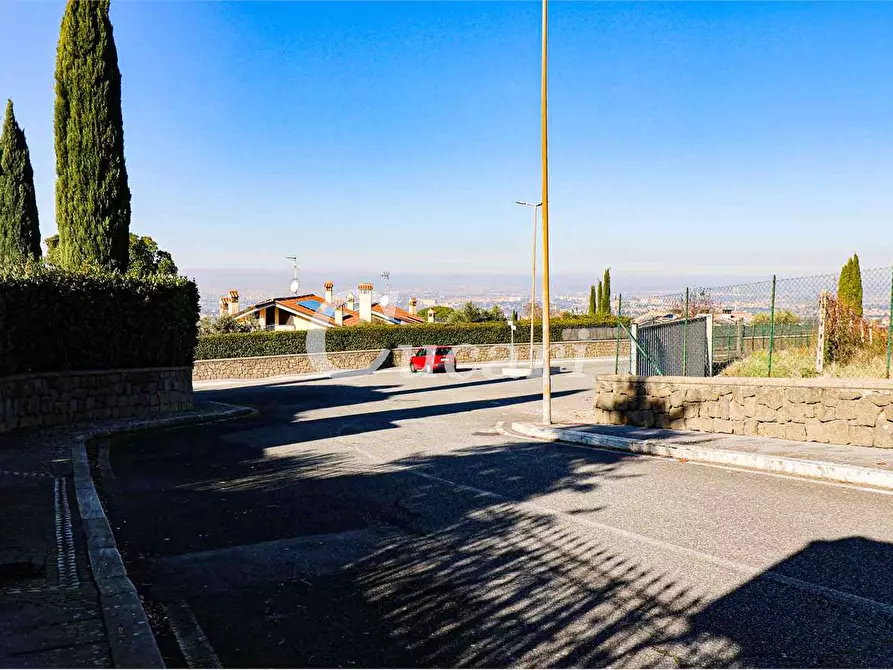 Immagine 75 di Casa bifamiliare in vendita  in Via Enrico Fermi a Frascati