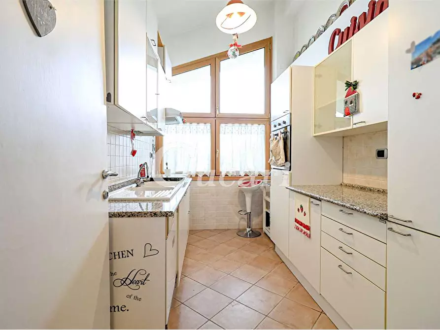 Immagine 9 di Attico in affitto  in via umberto pavone a Grottaferrata