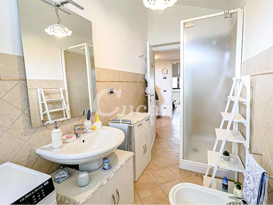 Immagine 17 di Attico in affitto  in via umberto pavone a Grottaferrata