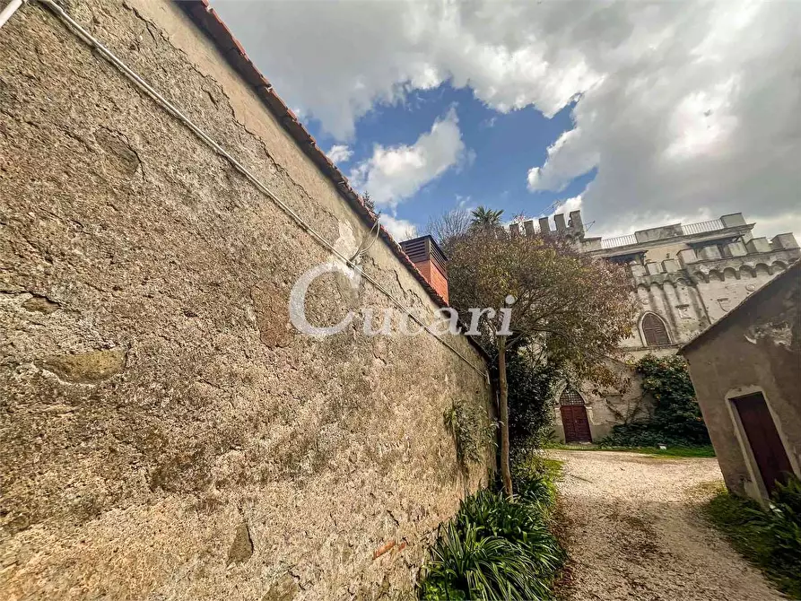 Immagine 28 di Negozio in affitto  in Via sebastiano silvestri  a Genzano Di Roma