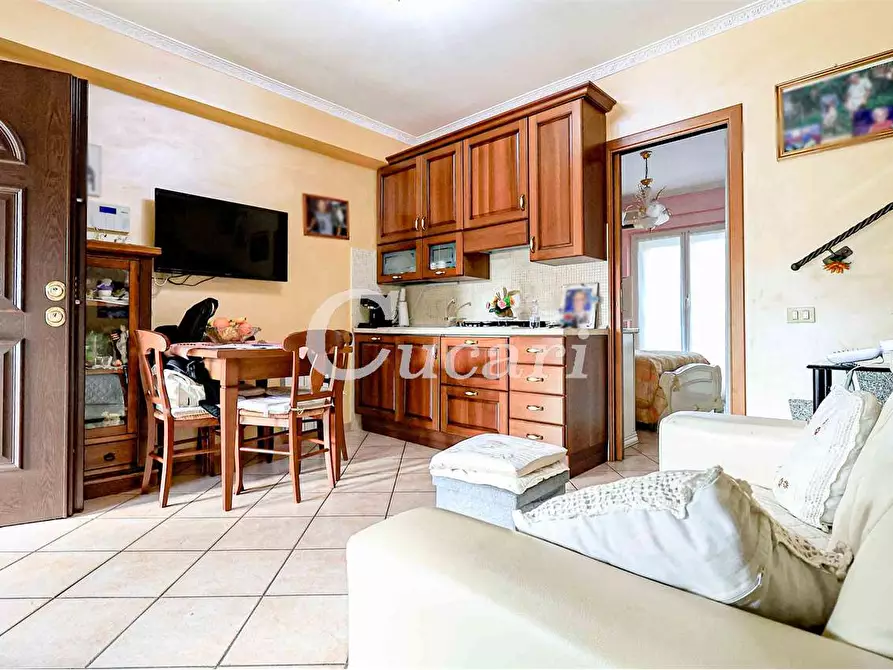 Immagine 7 di Villetta a schiera in vendita  in Via Palagonia a Roma