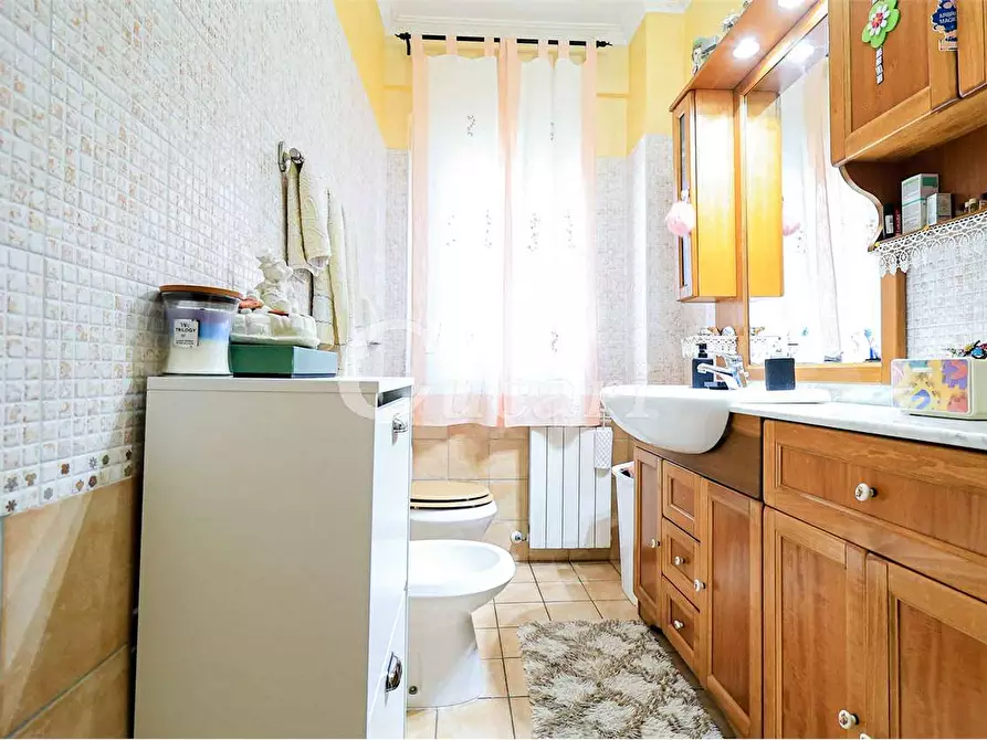 Immagine 17 di Villetta a schiera in vendita  in Via Palagonia a Roma