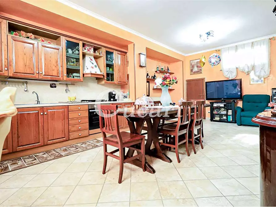 Immagine 23 di Villetta a schiera in vendita  in Via Palagonia a Roma