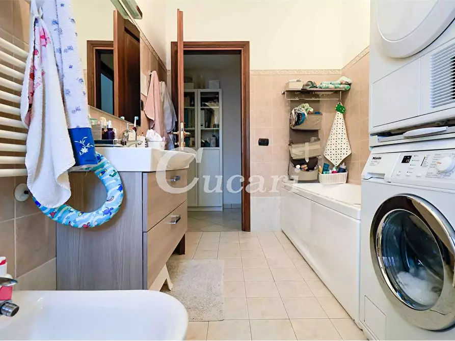 Immagine 38 di Attico in vendita  a Grottaferrata