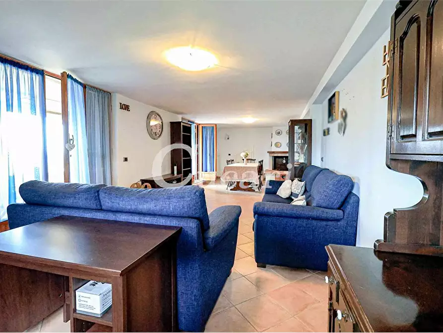 Immagine 18 di Attico in affitto  in via umberto pavone a Grottaferrata