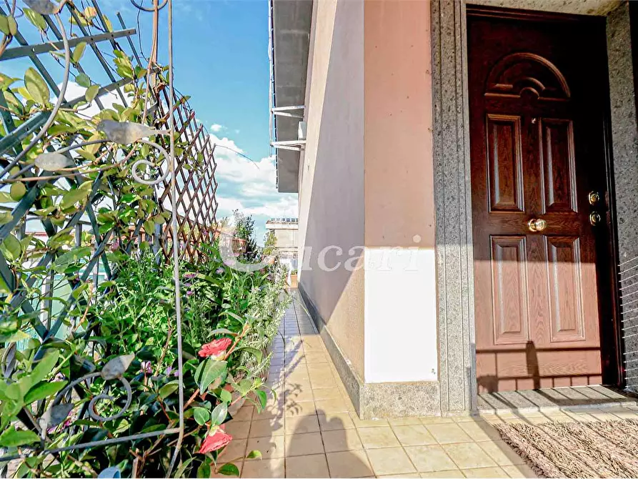 Immagine 31 di Villetta a schiera in vendita  in Via Palagonia a Roma