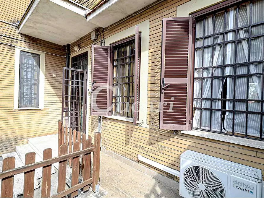 Immagine 25 di Bilocale in vendita  in Via del Divino Amore  a Marino