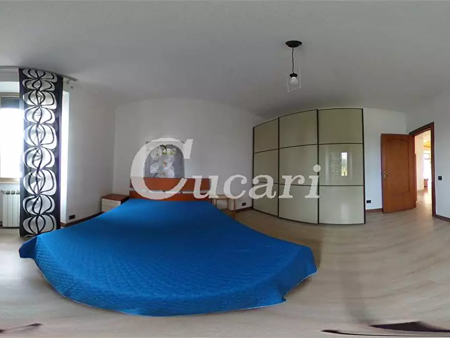 Immagine 34 di Bilocale in vendita  in Via del Divino Amore  a Marino