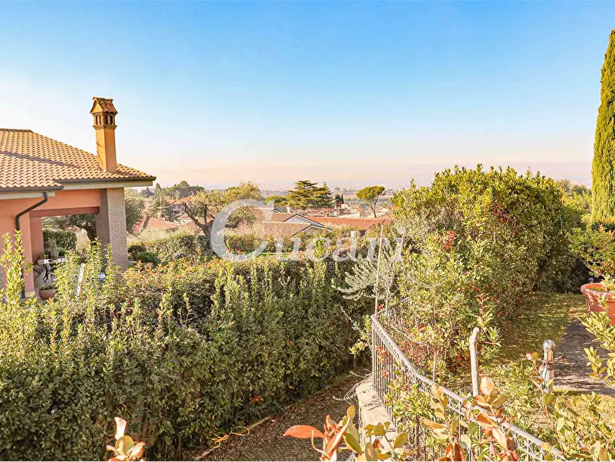 Immagine 42 di Casa bifamiliare in vendita  in Via Enrico Fermi a Frascati