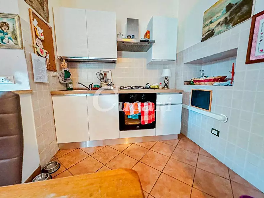 Immagine 8 di Bilocale in vendita  in Largo Dei Furii a Monte Porzio Catone