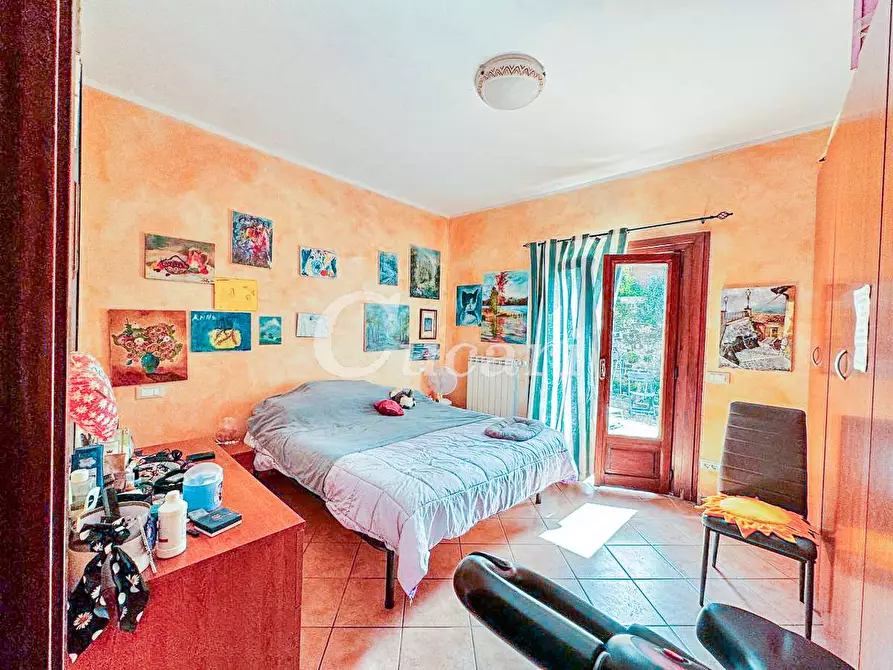 Immagine 16 di Bilocale in vendita  in Largo Dei Furii a Monte Porzio Catone