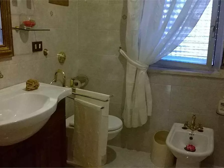 Immagine 14 di Appartamento in vendita  a Messina