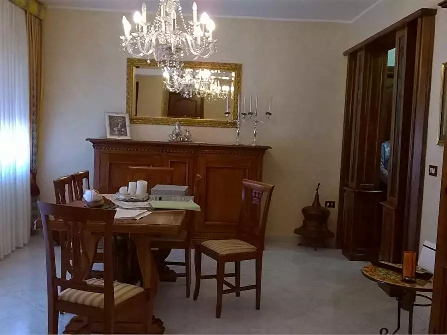 Immagine 15 di Appartamento in vendita  a Messina