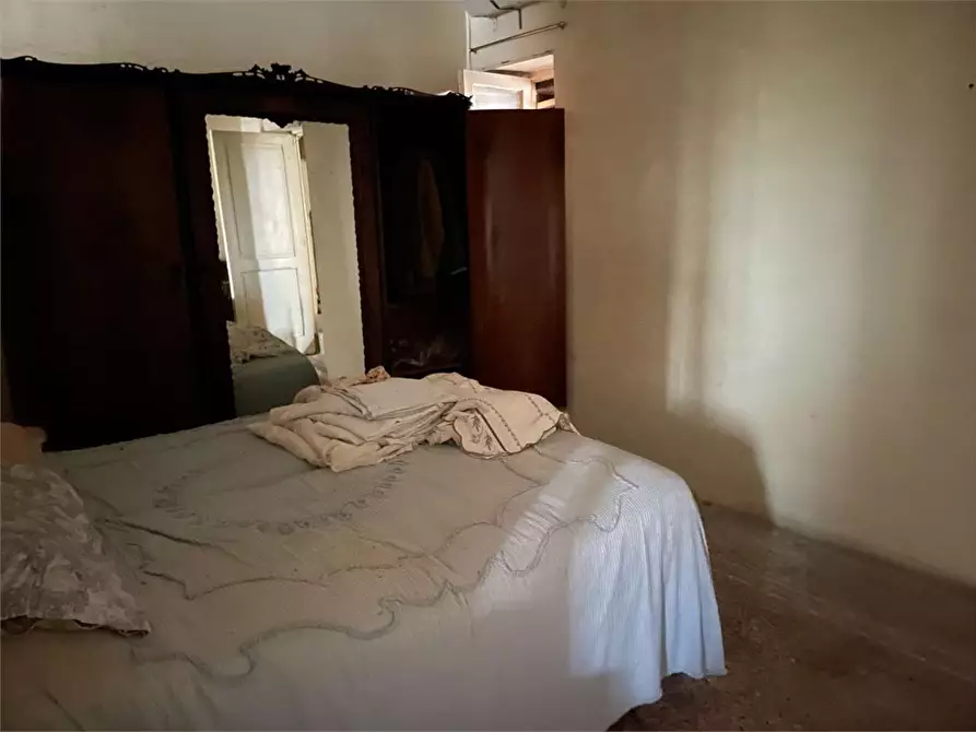 Immagine 12 di Bilocale in vendita  a Messina