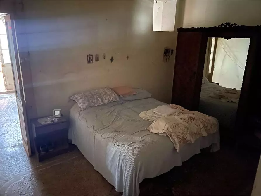 Immagine 25 di Bilocale in vendita  a Messina