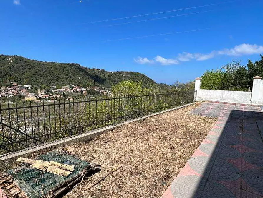 Immagine 8 di Villa in vendita  a Saponara