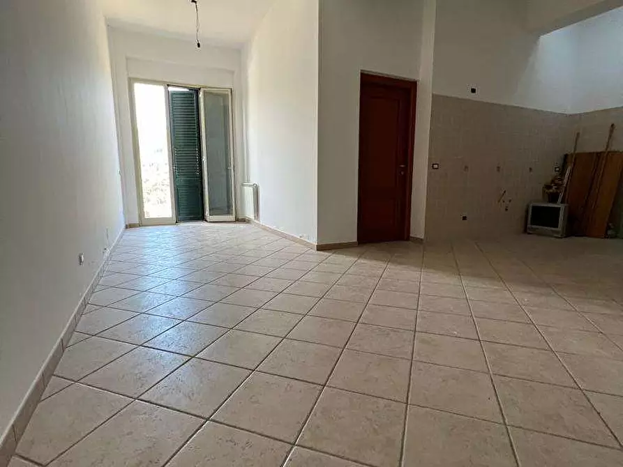 Immagine 26 di Villa in vendita  a Saponara