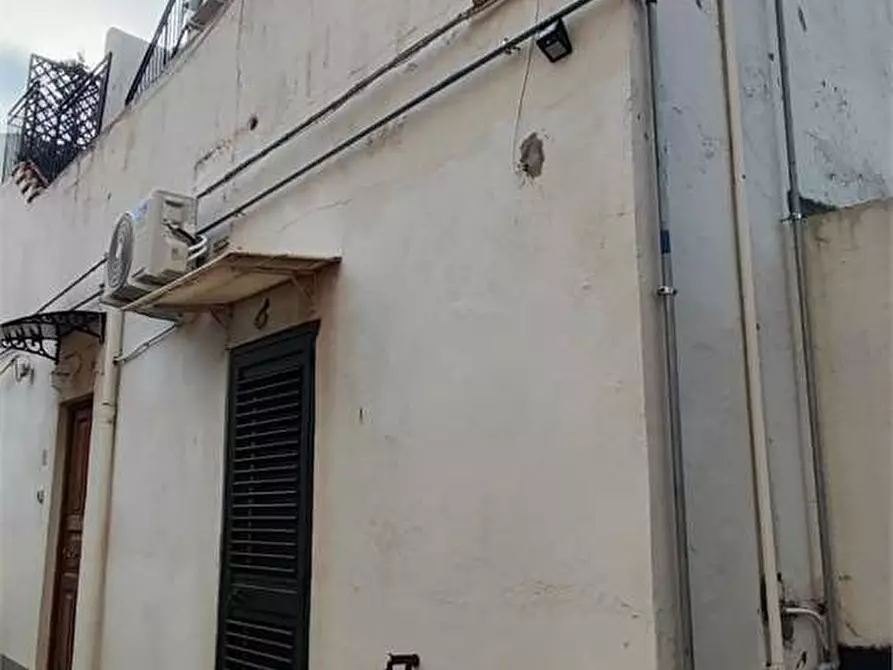 Immagine 4 di Casa indipendente in vendita  a Messina