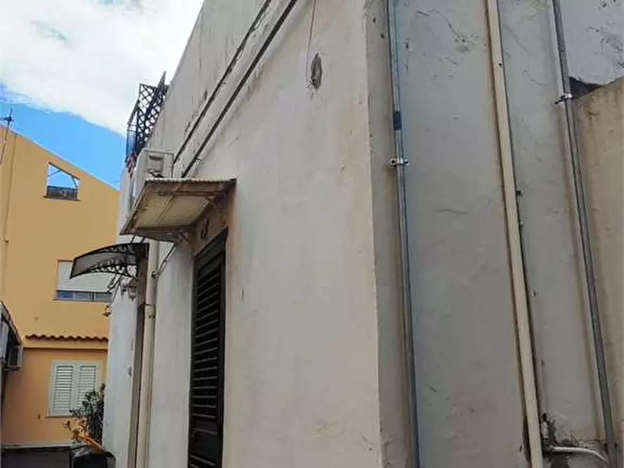 Immagine 7 di Casa indipendente in vendita  a Messina