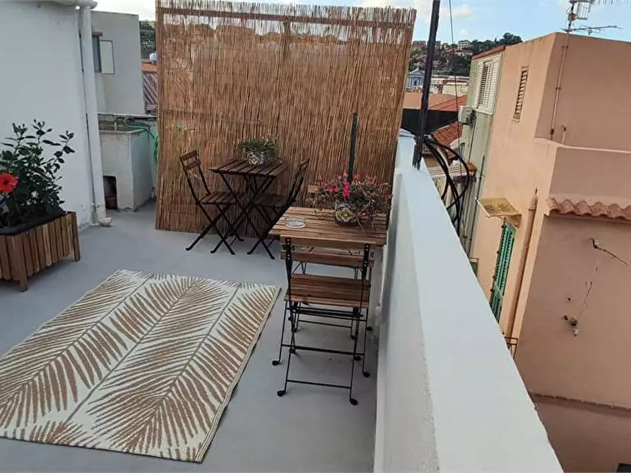 Immagine 8 di Casa indipendente in vendita  a Messina