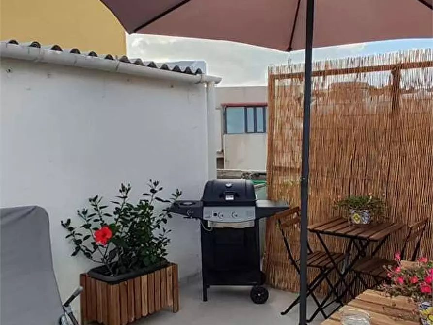 Immagine 9 di Casa indipendente in vendita  a Messina