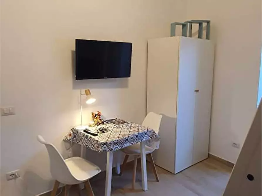 Immagine 15 di Casa indipendente in vendita  a Messina