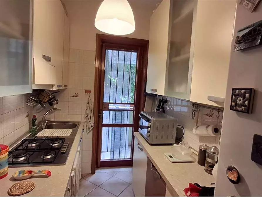 Immagine 4 di Appartamento in vendita  a Messina