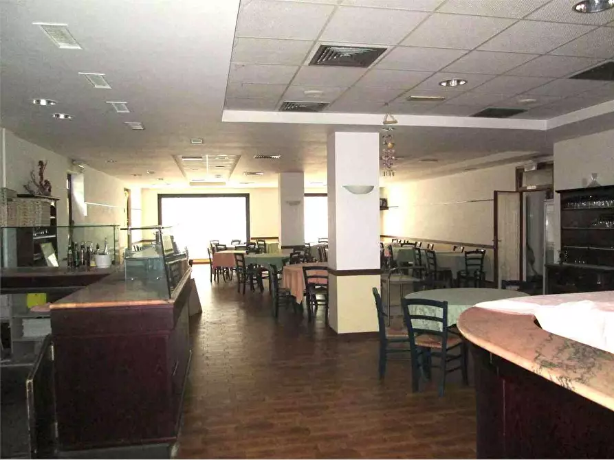 Immagine 6 di Hotel in vendita  in strada dei laghi 2 a Terenzo