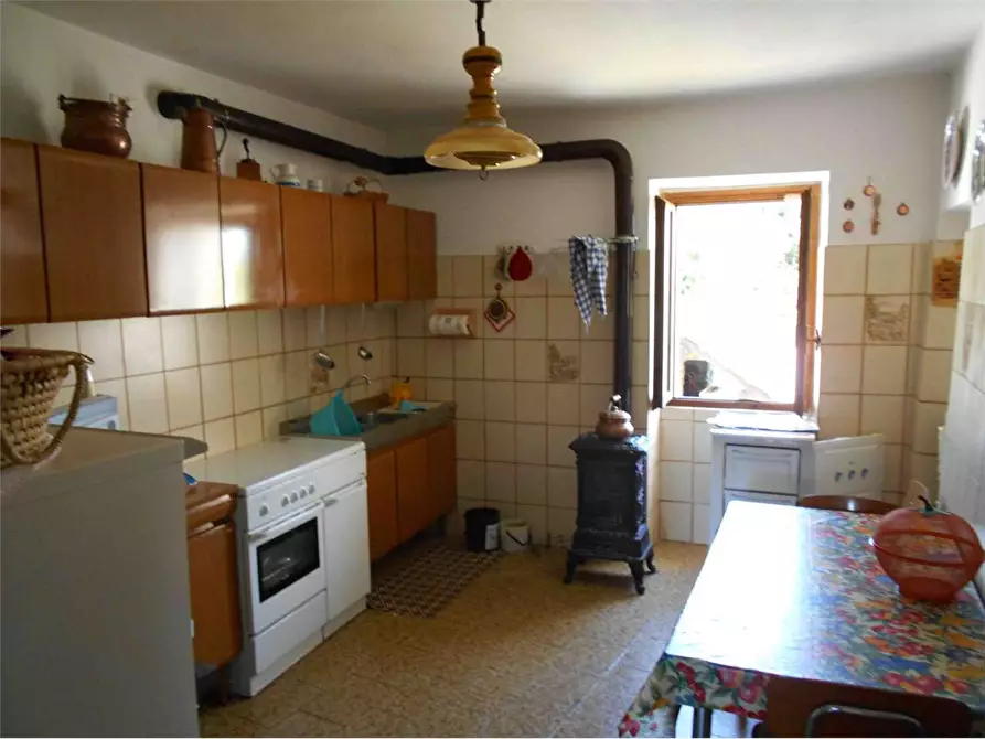 Immagine 6 di Casa bifamiliare in vendita  a Berceto