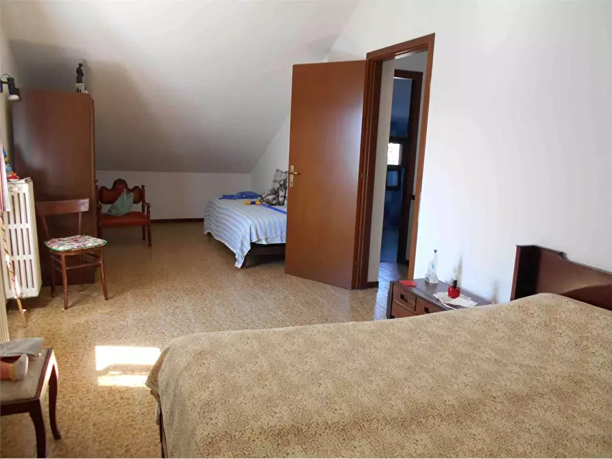 Immagine 8 di Casa bifamiliare in vendita  a Berceto