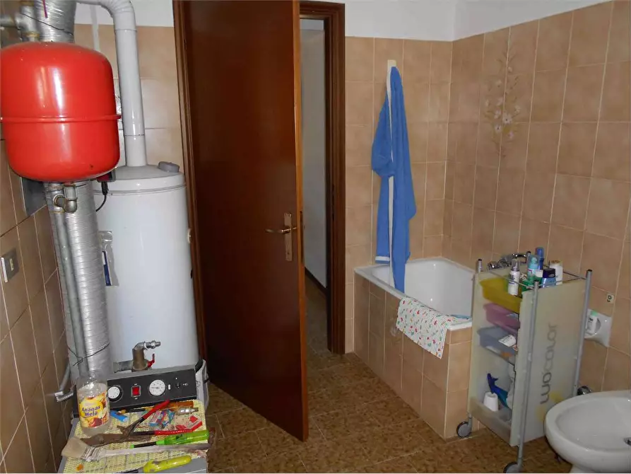 Immagine 13 di Casa bifamiliare in vendita  a Berceto