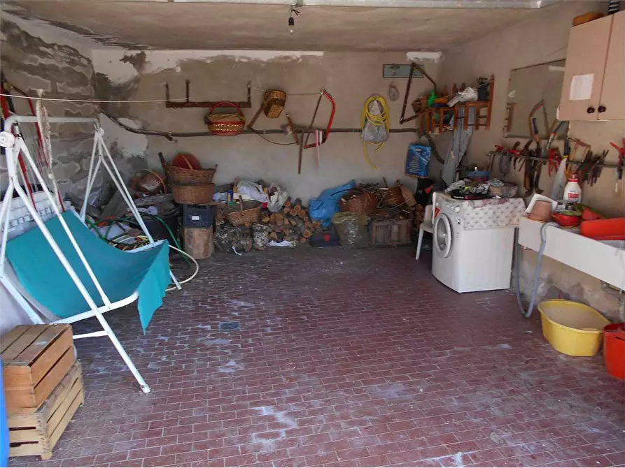 Immagine 15 di Casa bifamiliare in vendita  a Berceto