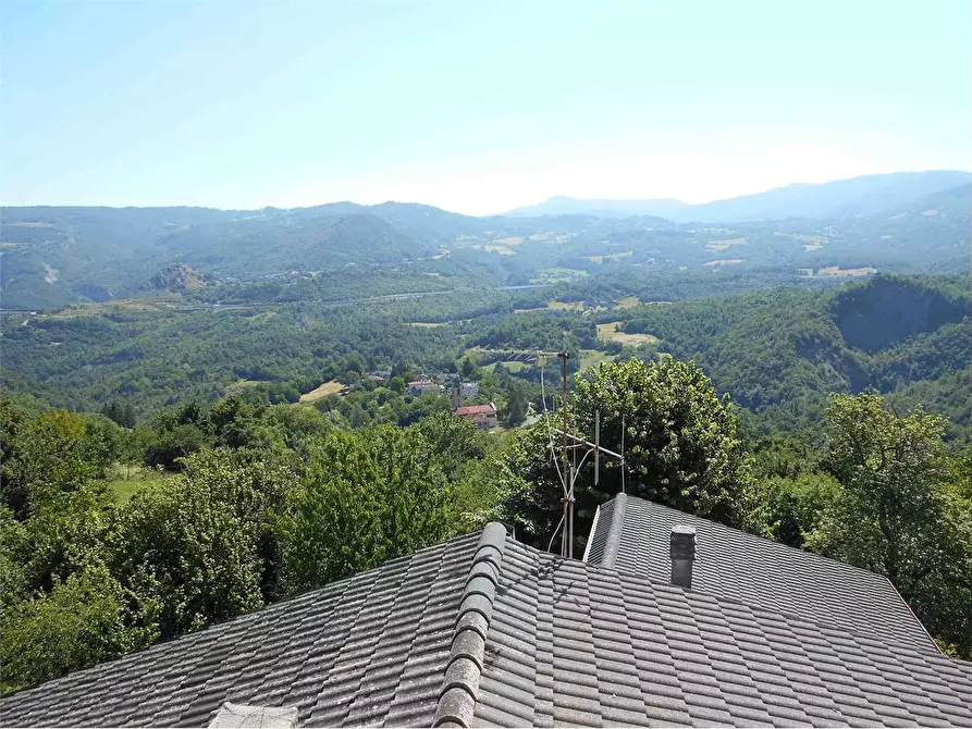 Immagine 18 di Casa bifamiliare in vendita  a Berceto