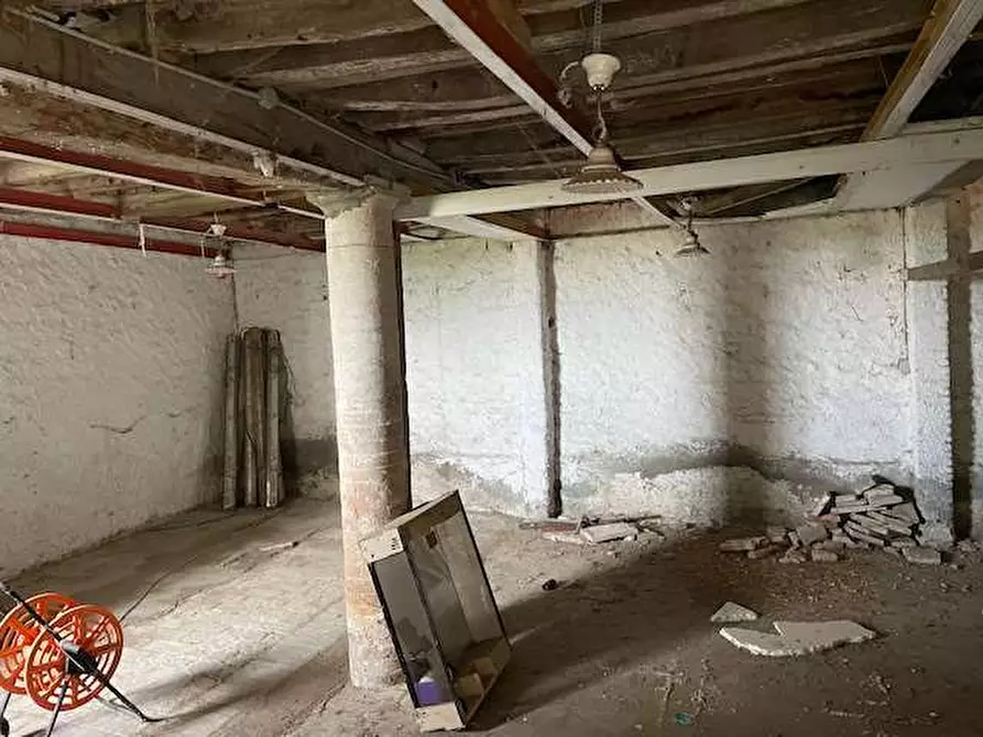 Immagine 24 di Rustico / casale in vendita  in VIA CREMONESE a Parma