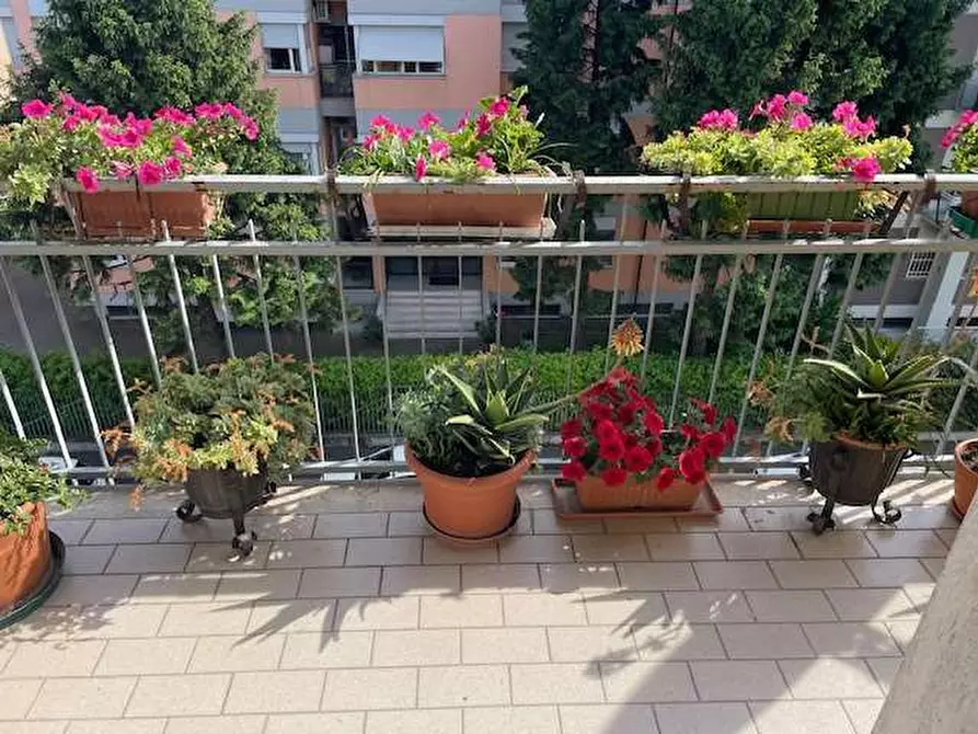 Immagine 6 di Appartamento in vendita  in via giuseppe cenni 7 a Parma