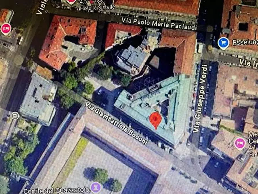 Immagine 1 di Garage in affitto  in parcheggio toschi a Parma