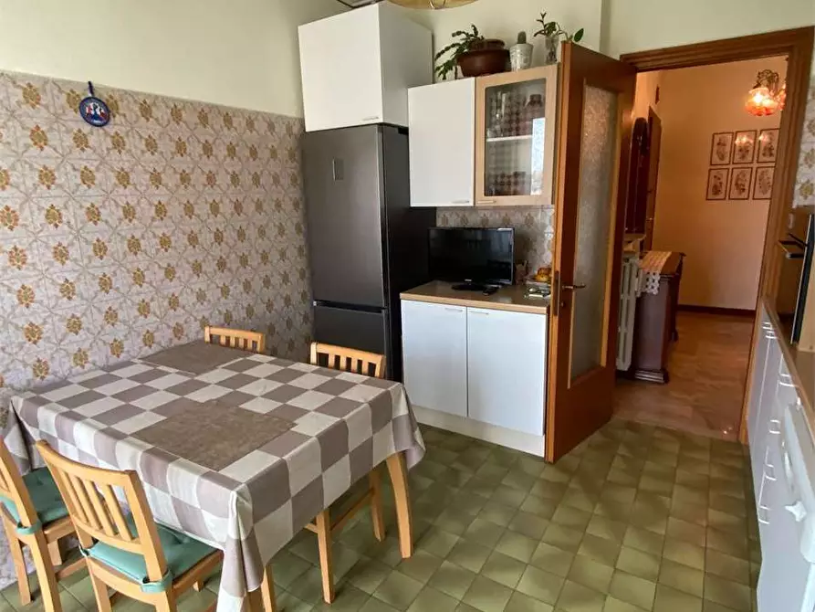 Immagine 3 di Appartamento in vendita  in VIA SPORZANA a Parma