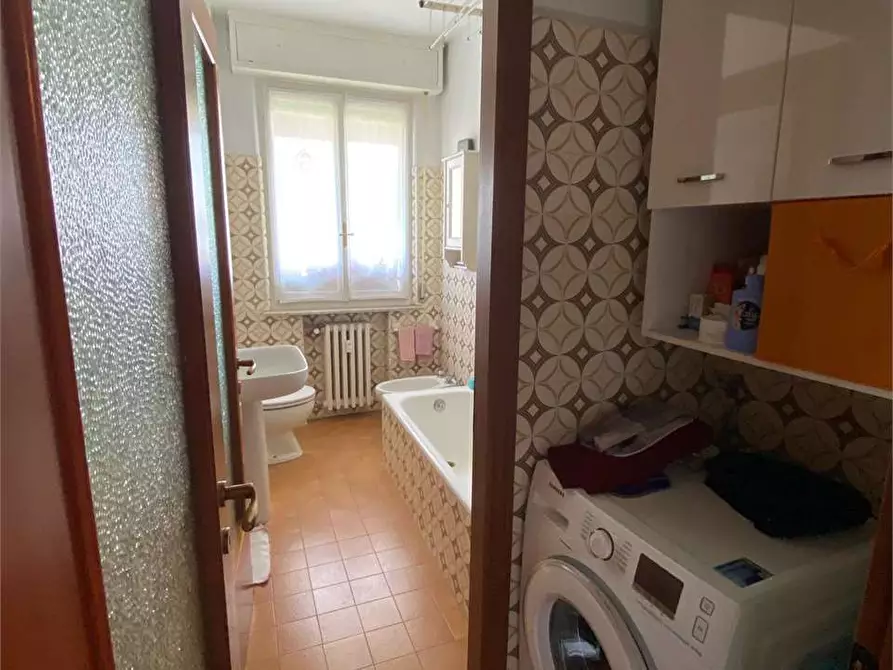 Immagine 15 di Appartamento in vendita  in VIA SPORZANA a Parma