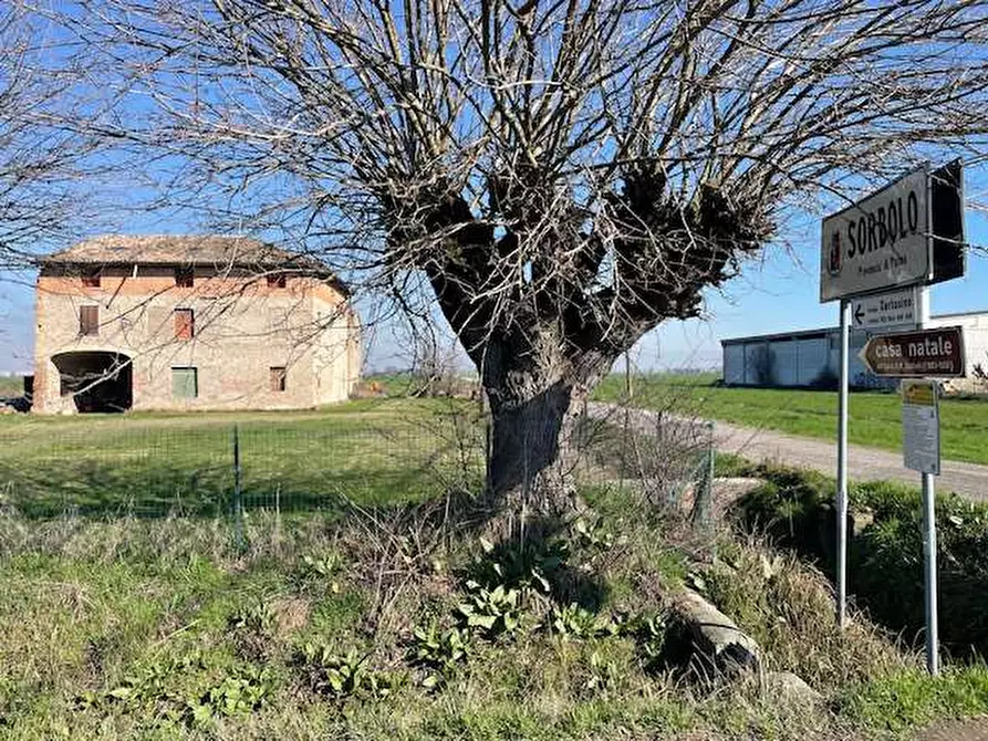 Immagine 8 di Rustico / casale in vendita  in strada certosino a Parma