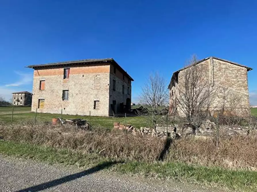 Immagine 14 di Rustico / casale in vendita  in strada certosino a Parma