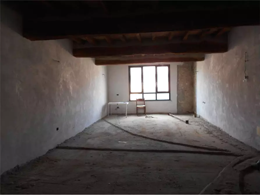 Immagine 26 di Rustico / casale in vendita  in strada certosino a Parma