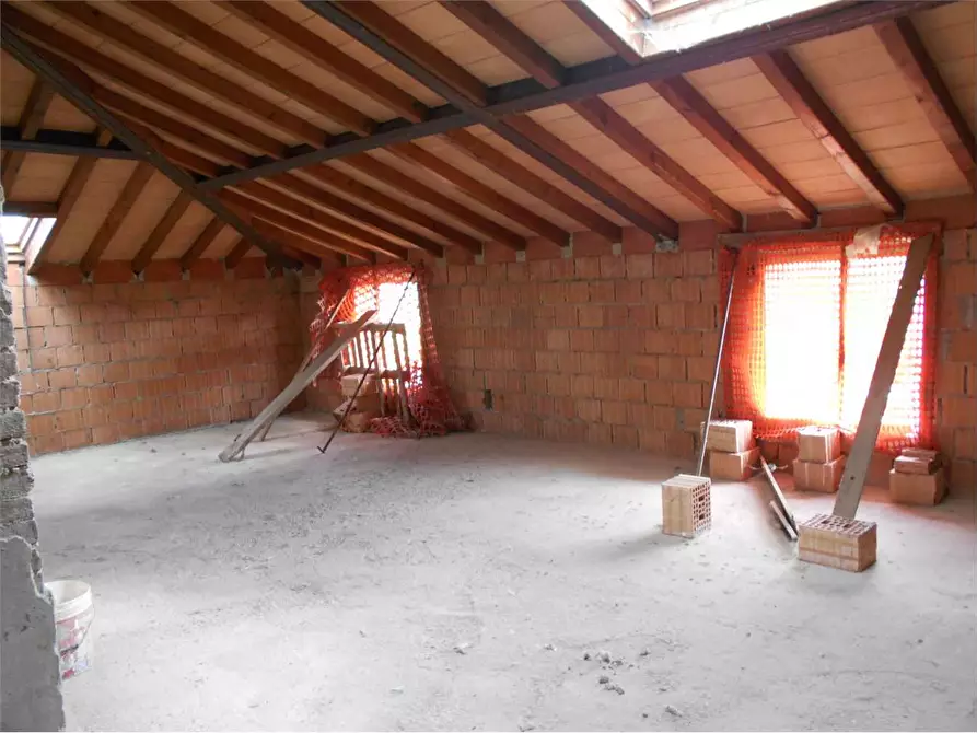 Immagine 31 di Rustico / casale in vendita  in strada certosino a Parma